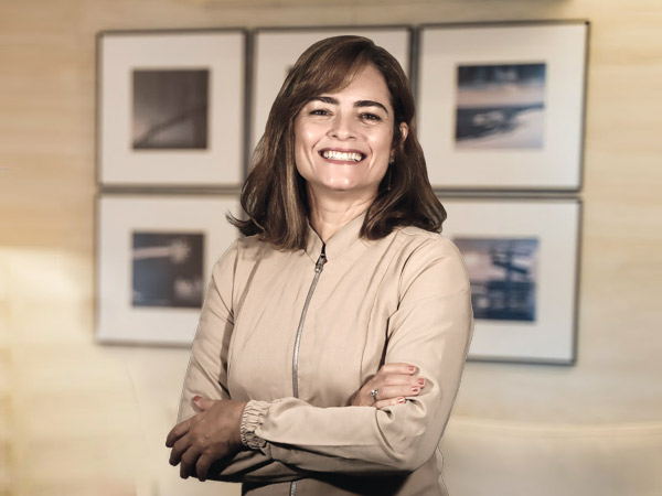 Nossa Equipe Dra. Nayara Rosado ID Implantes